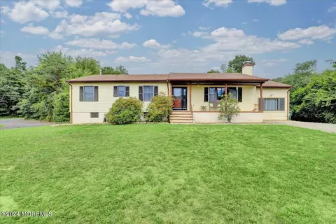 303 W Commodore Blvd, Jackson, NJ 08527 photo 1