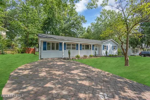 Exterior - 6 Spruce Ter, Jackson, NJ 08527 photo 3 of 7