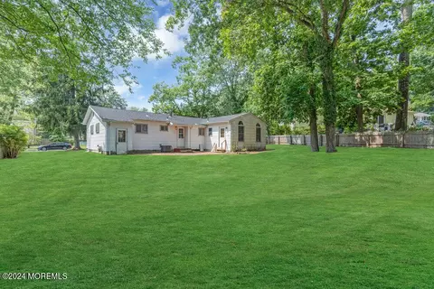 Exterior - 6 Spruce Ter, Jackson, NJ 08527 photo 6 of 7