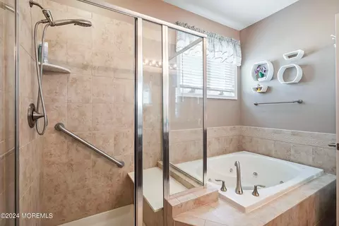 5 Ventnor Ct, Waretown, NJ 08758 photo 18