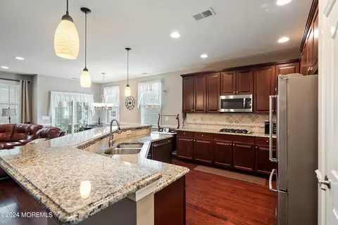 5 Ventnor Ct, Waretown, NJ 08758 photo 10