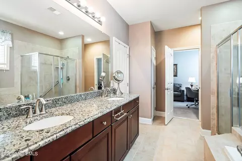 5 Ventnor Ct, Waretown, NJ 08758 photo 17