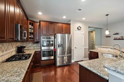 5 Ventnor Ct, Waretown, NJ 08758 photo 11