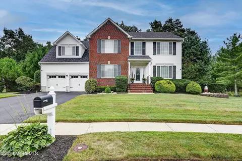 29 Nate Ln, Howell, NJ 07731