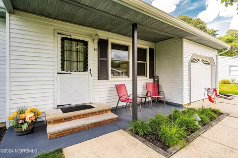 14 Hartford Rd #73, Whiting, NJ 08759