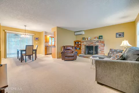 233 Willow Ln, Forked River, NJ 08731 photo 6
