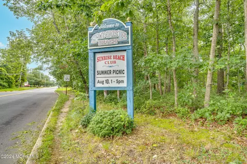 233 Willow Ln, Forked River, NJ 08731 photo 24