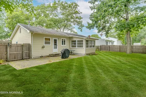 233 Willow Ln, Forked River, NJ 08731 photo 19