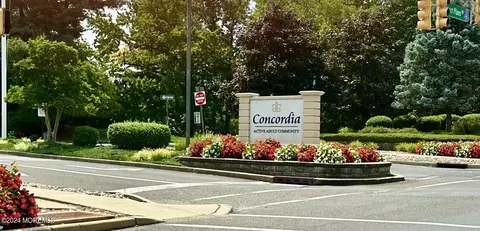 19 George Washington Dr #19D, Monroe, NJ 08831