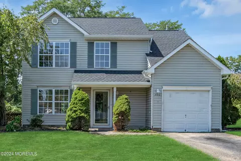 790 Blenheim Dr, Brick, NJ 08724