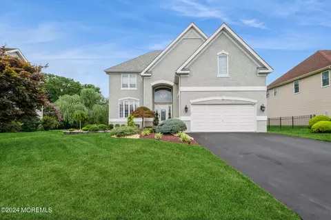 30 Danella Way, Howell, NJ 07731