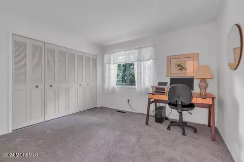 94 Onyx Pl, Matawan, NJ 07747 photo 34