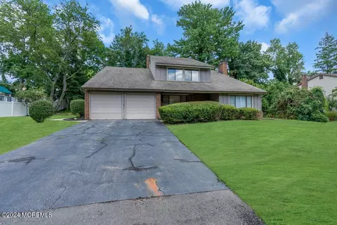 94 Onyx Pl, Matawan, NJ 07747 photo 4