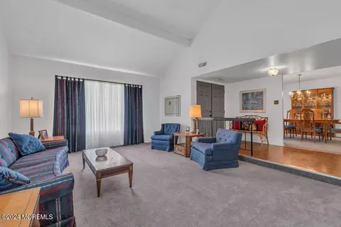 94 Onyx Pl, Matawan, NJ 07747 photo 16