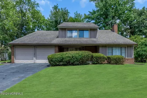 94 Onyx Pl, Matawan, NJ 07747