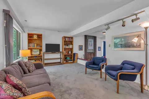 94 Onyx Pl, Matawan, NJ 07747 photo 24