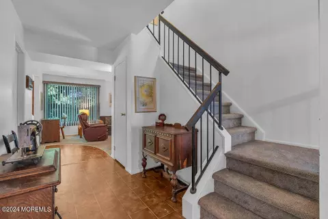 94 Onyx Pl, Matawan, NJ 07747 photo 21