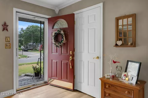 94 E Connecticut Concourse, Jackson, NJ 08527 photo 6