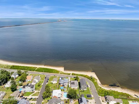 View/Area - 206 Beach Ave, Leonardo, NJ 07737 photo 14 of 28
