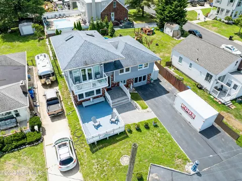 View/Area - 206 Beach Ave, Leonardo, NJ 07737 photo 3 of 28
