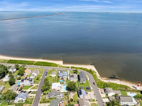 View/Area - 206 Beach Ave, Leonardo, NJ 07737 photo 21 of 28