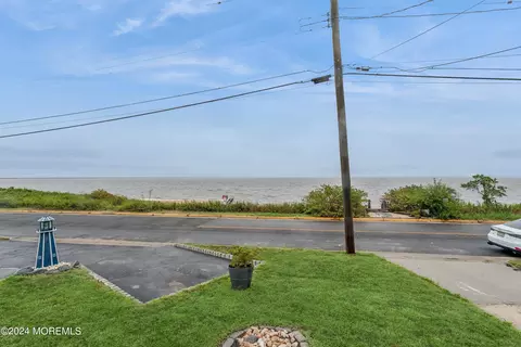 View/Area - 206 Beach Ave, Leonardo, NJ 07737 photo 6 of 28