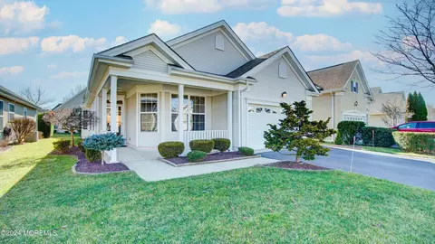 24 Moss Ln, Jackson, NJ 08527 photo 1