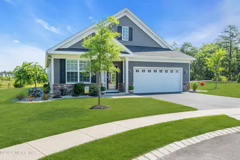 19 Carlton Ct, Barnegat, NJ 08005
