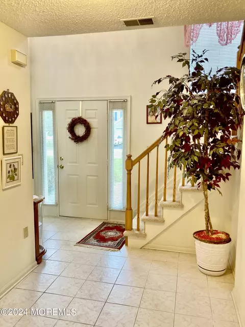 261 Oak Forest Dr, Brick, NJ 08724 photo 3