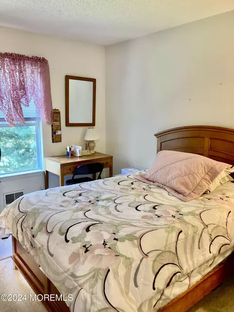 261 Oak Forest Dr, Brick, NJ 08724 photo 33