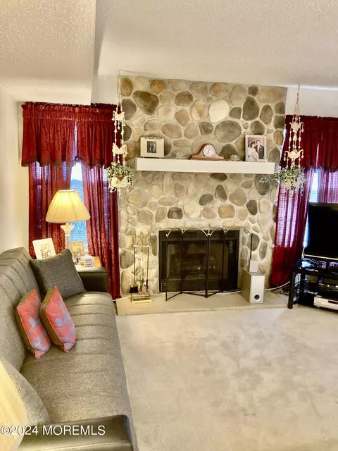 261 Oak Forest Dr, Brick, NJ 08724 photo 16