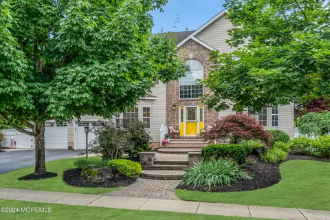 761 Jacqueline Ct, Toms River, NJ 08753