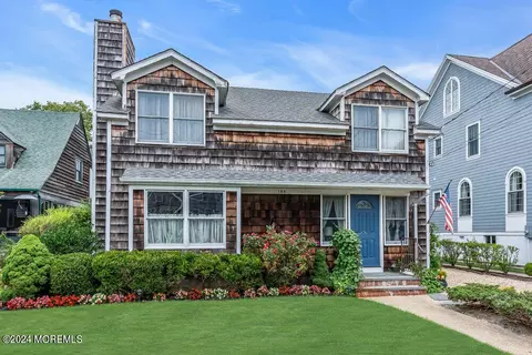 106 Grove St, Bay Head, NJ 08742