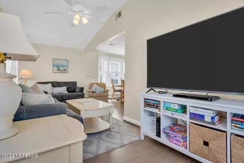 Living - 218 Anglesea Ave, Ocean Gate, NJ 08740 photo 2 of 3