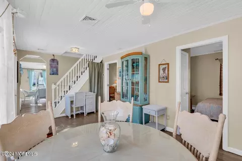 Dining - 218 Anglesea Ave, Ocean Gate, NJ 08740 photo 3 of 6