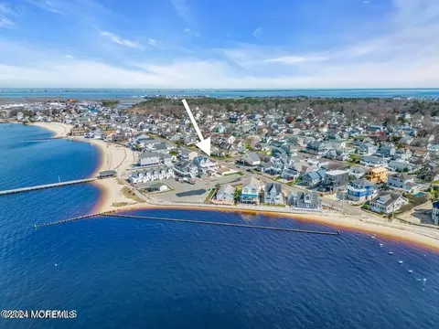 View/Area - 218 Anglesea Ave, Ocean Gate, NJ 08740 photo 2 of 35