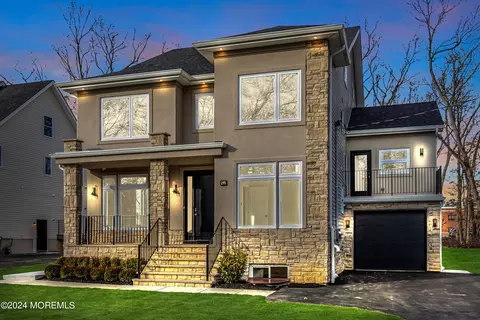 295 Chestnut St, Lakewood, NJ 08701