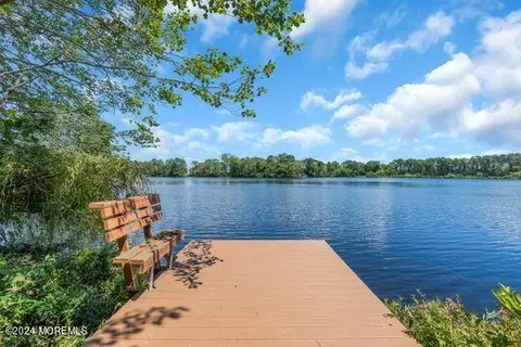 395 Lake Shore Dr, Brick, NJ 08723