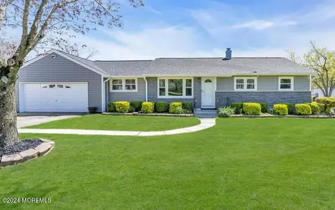 691 Aldrich Rd, Howell, NJ 07731