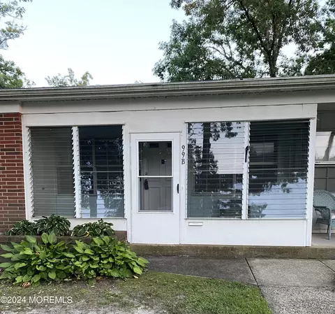 99 Edinburgh Ln # B, Lakewood, NJ 08701