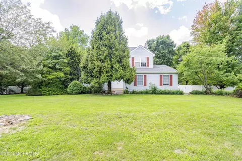 Exterior - 286 Warren Dr, Wrightstown, NJ 08562 photo 1 of 3