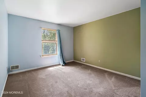 Bedroom - 286 Warren Dr, Wrightstown, NJ 08562 photo 2 of 3