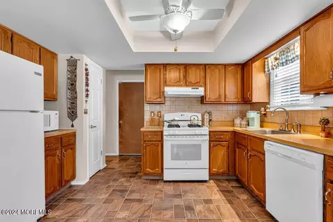 6 Sheffield Pl, Forked River, NJ 08731 photo 23