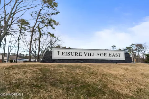 982 Aberdeen Dr # C, Lakewood, NJ 08701