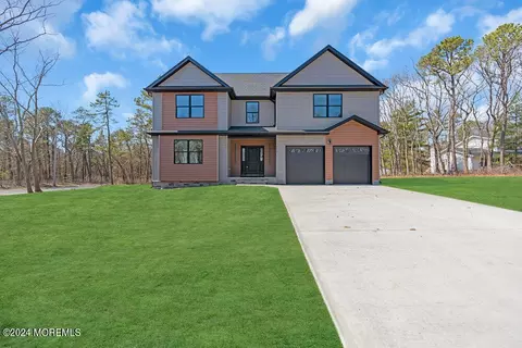 712 E Dunedin St, Toms River, NJ 08753