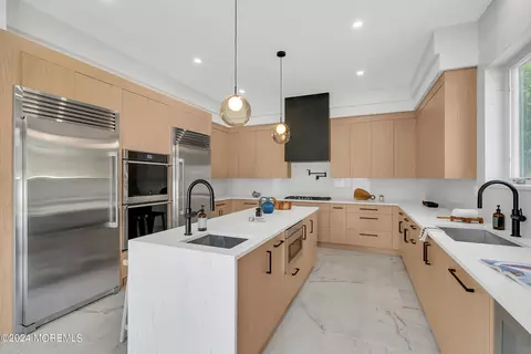 5 Branch Rd # A, Oakhurst, NJ 07755