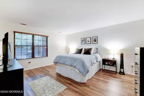 Bedroom - 29 Balmoral Ct, Matawan, NJ 07747 photo 1 of 2