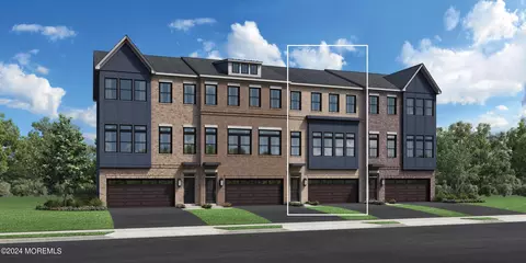 18 Linder Ct, Middletown, NJ 07748