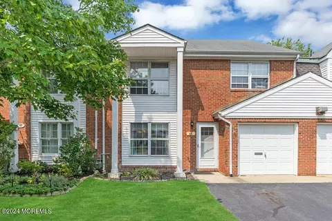45 Maple Dr, Spring Lake Heights, NJ 07762