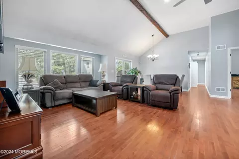 1528 Arient Rd, Forked River, NJ 08731 photo 8
